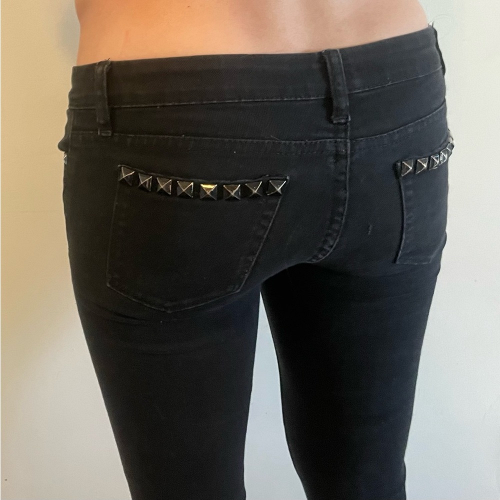 BLANK NYC Megan Fox Black studded stud skinny jeans sz 25